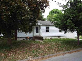 4 Cathy Dr, Hyde Park, NY 12538