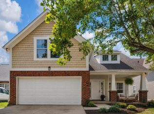 6832 Bridgewater Dr, Nashville, TN 37221