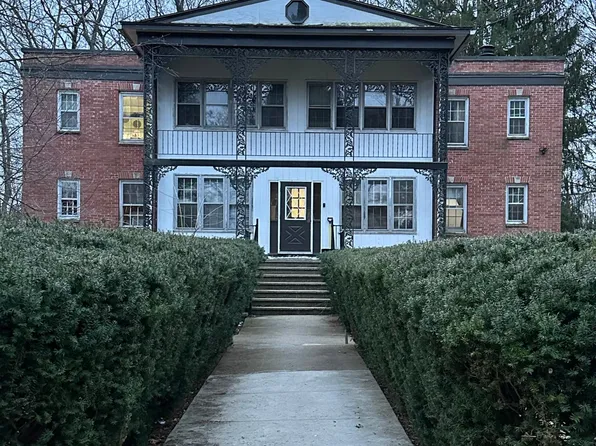 6200 Parkview Ave #1, Kalamazoo, MI 49009