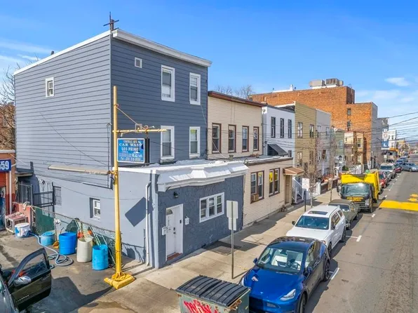 705 8th Street image 30 of 34