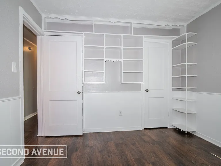 110 E Myrtle Dr — Photo 18