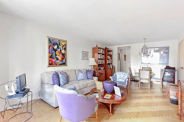 Rented by Compass | media 14