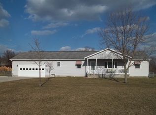 1346 Campbell Rd, Marion, OH 43302