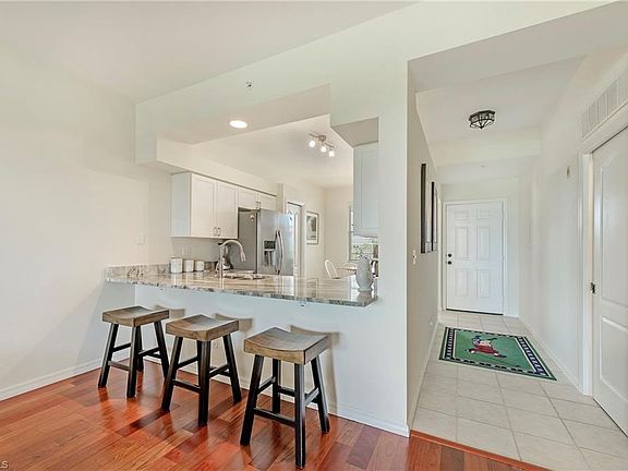 2nd image of 9350 Highland Woods Blvd Unit 4404