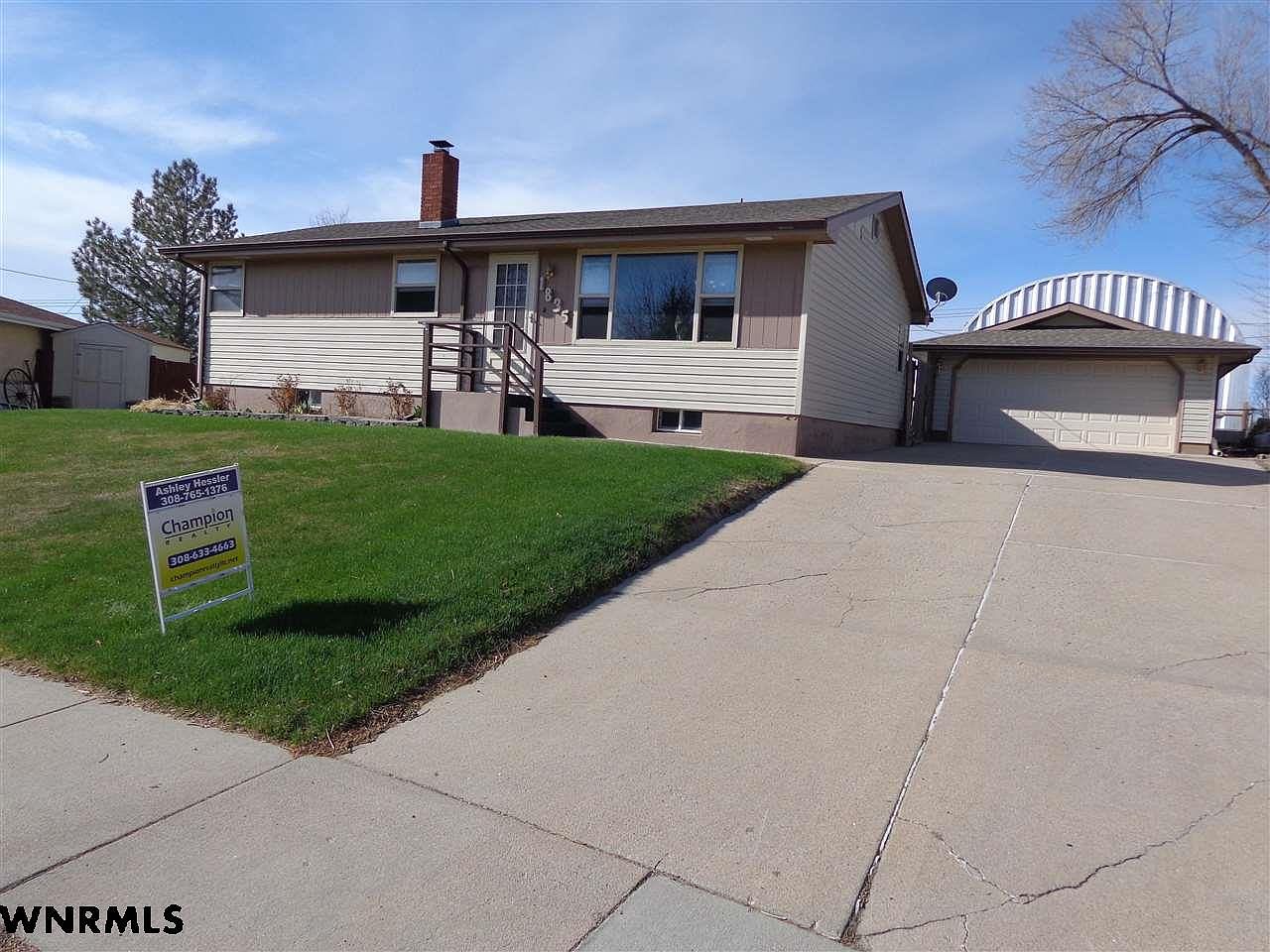 1835 Cedar St, Gering, NE 69341 Zillow