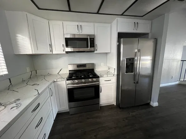 3378 Darby St Unit 326, Simi Valley, CA 93063