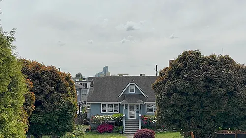 3955 Pandora St Photo 1