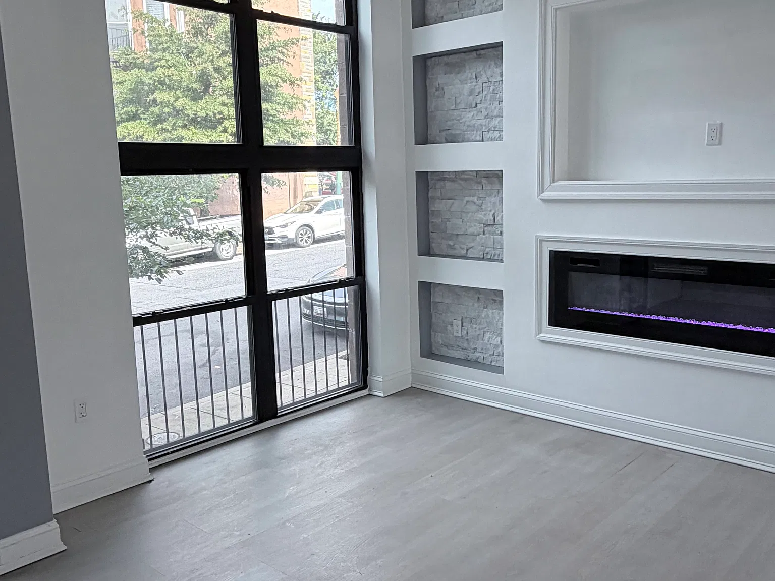 4 bed, 2.5 bath, 1572 sqft, $3,000 — Photo 3