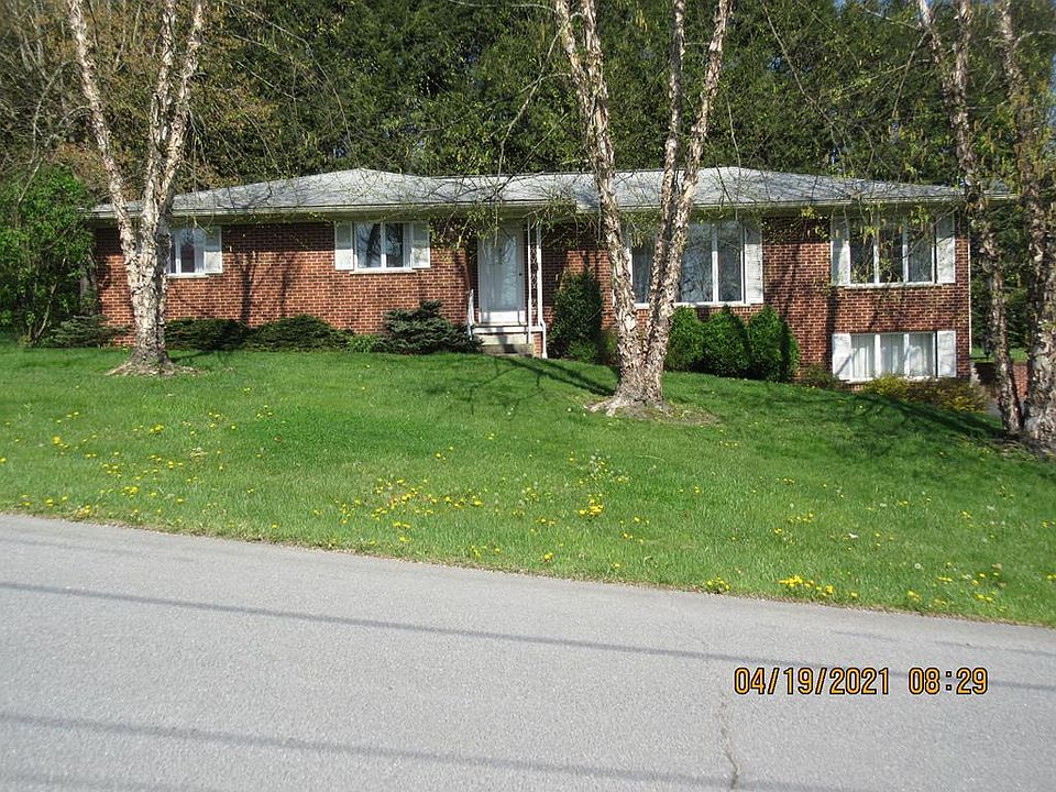 1st image of 205 Lamont St