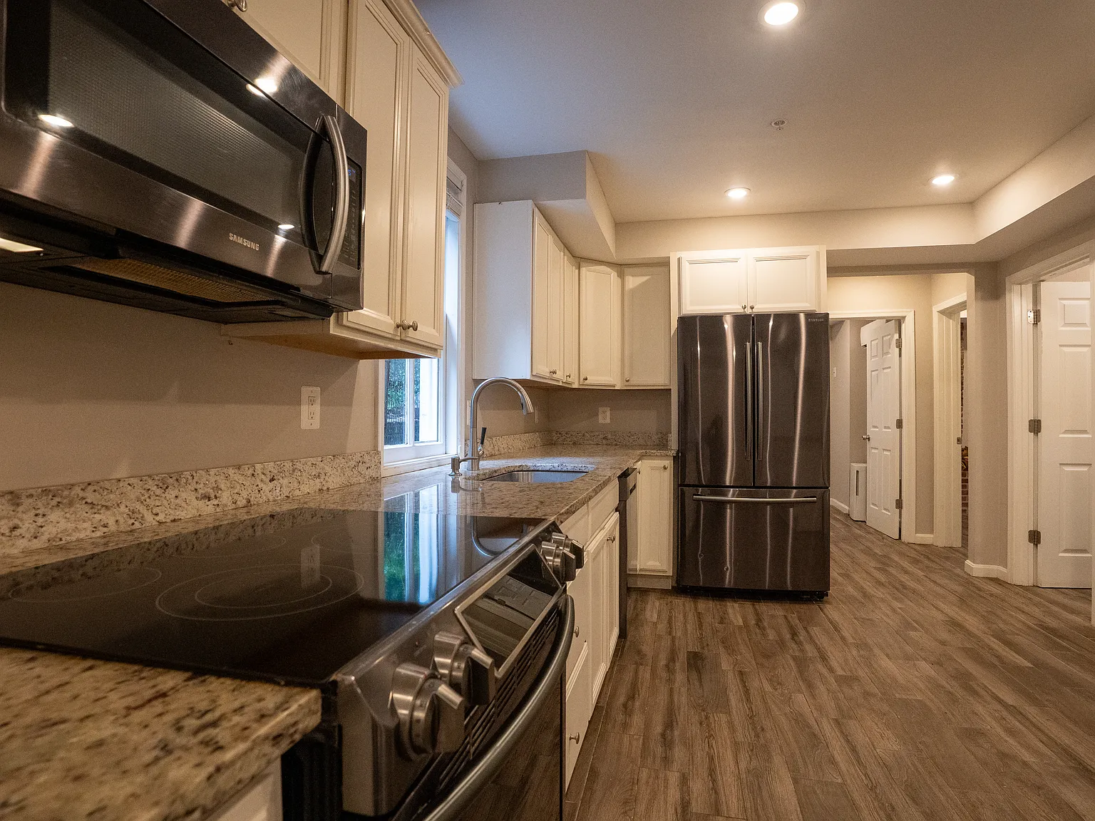 3 bed, $3,300 — Photo 3