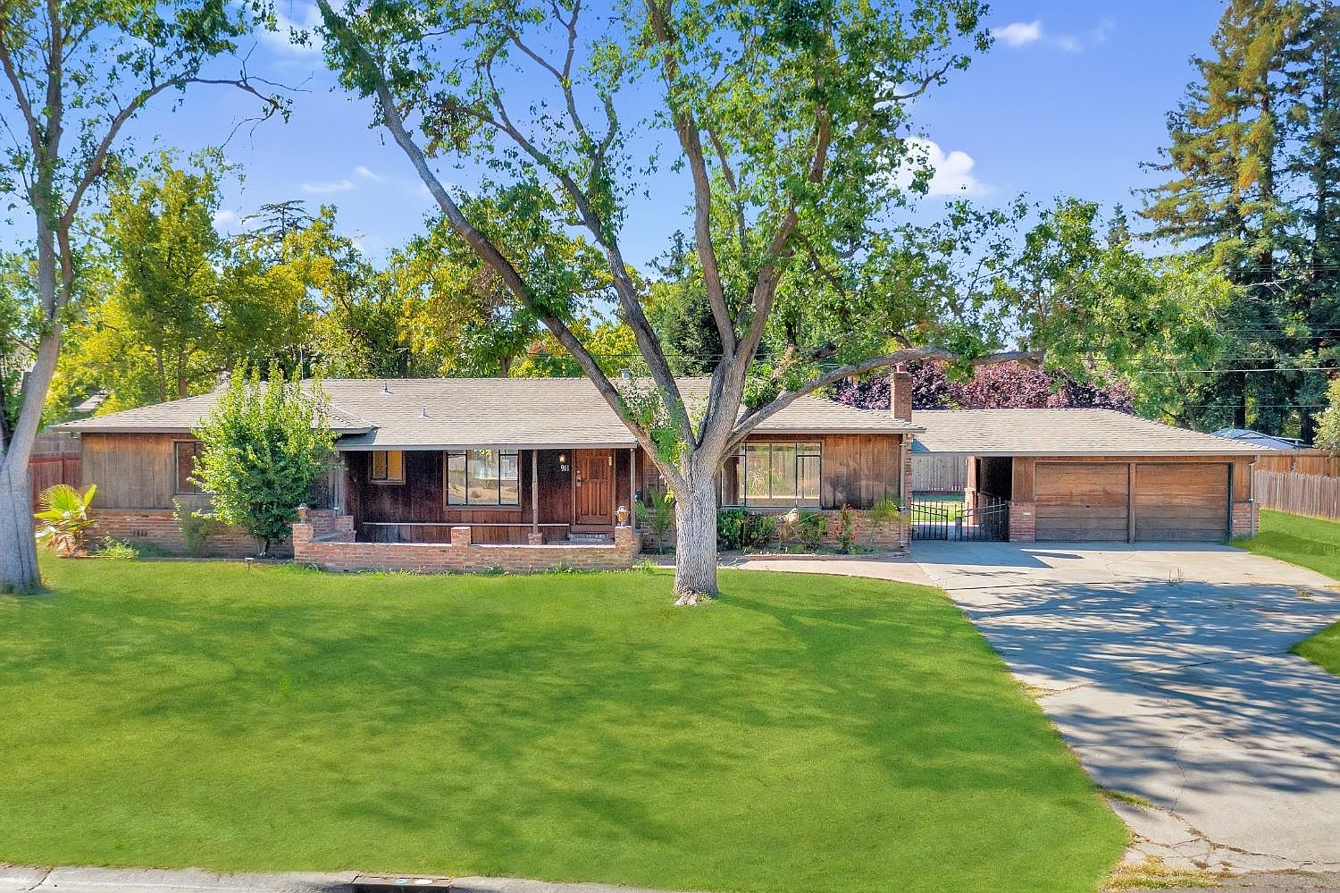 911 La Sierra Dr, Sacramento, CA 95864 Zillow