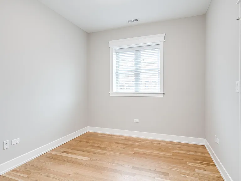 2145 S Halsted St #2S — Photo 18