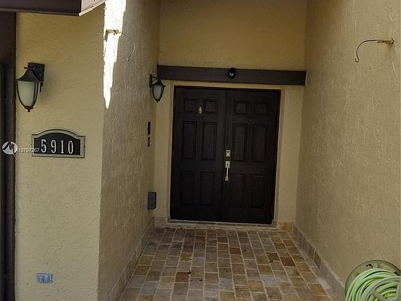 4th image of 5910 Paradise Pl