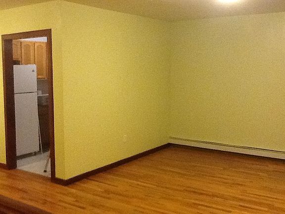 living room right corner