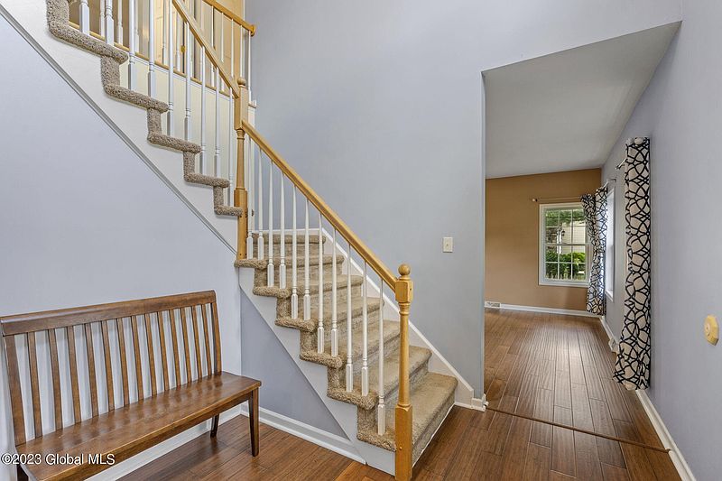 4th image of 11 Christinamarie Drive