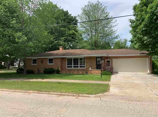 415 W Pine St, Shawano, WI 54166