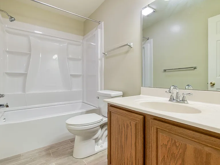 179 Franklin Parke Ct — Photo 14