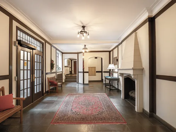 150 Burns Street image 22 of 27