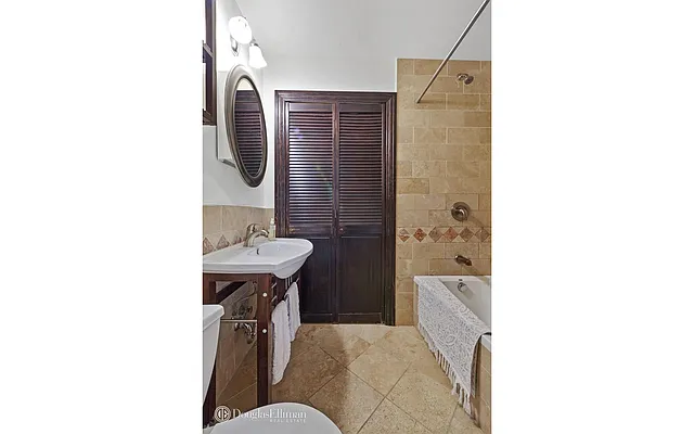 Sold by Douglas Elliman | media 25