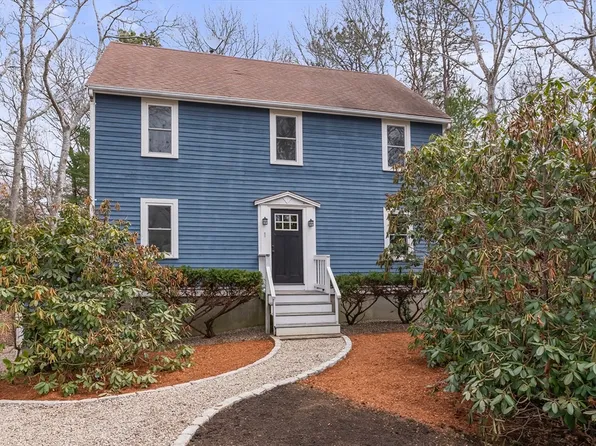 1 Forest Rd, Forestdale, MA 02644