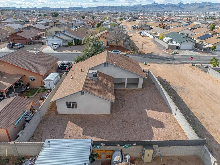 3422 Cypress St — Photo 16