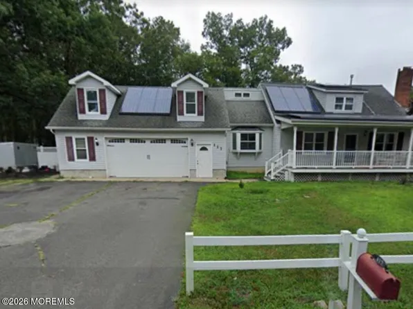 117 Driftway Road, Howell, NJ 07731