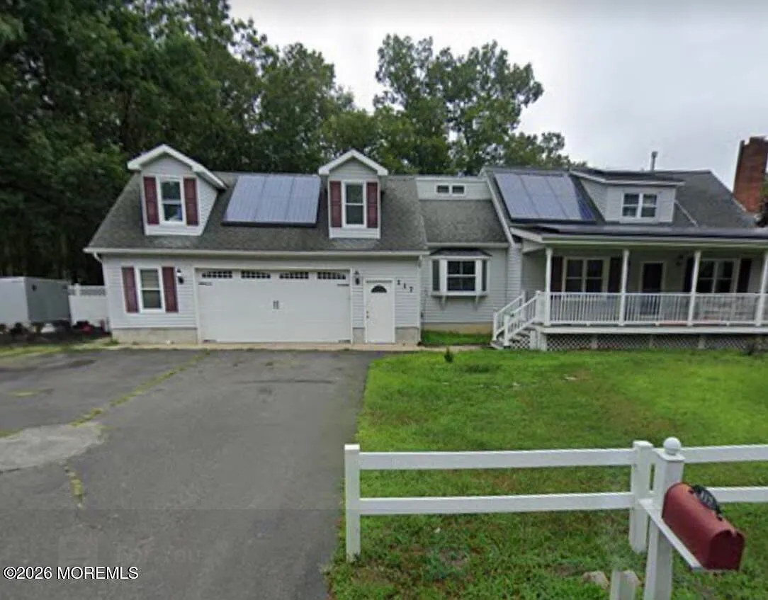 117 Driftway Road photo 1