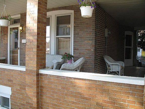Wrap-Around Front Porch