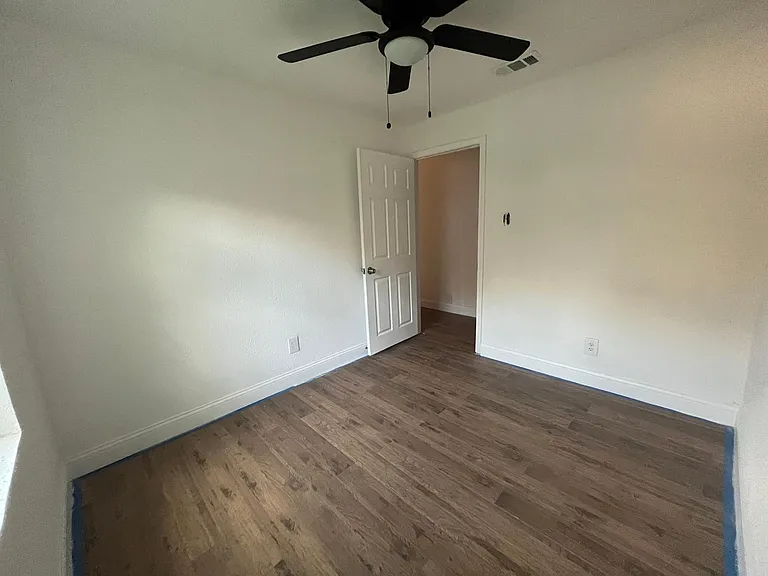 2229 Dathe St — Photo 20