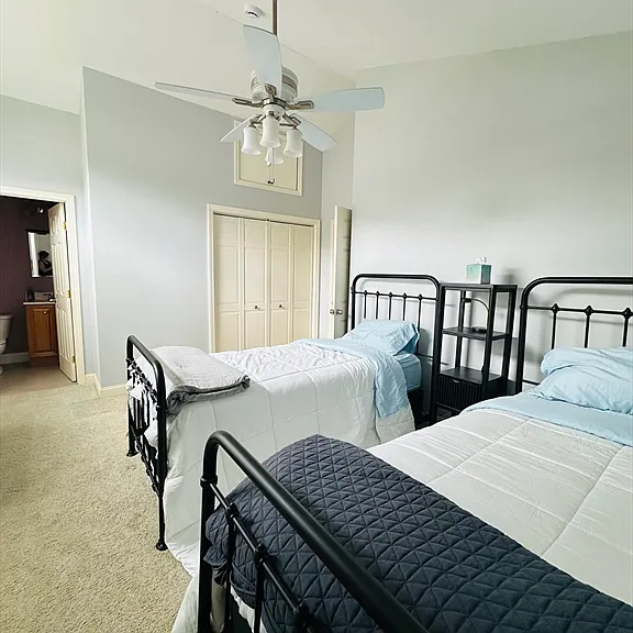 311 Bridle Path — Photo 10