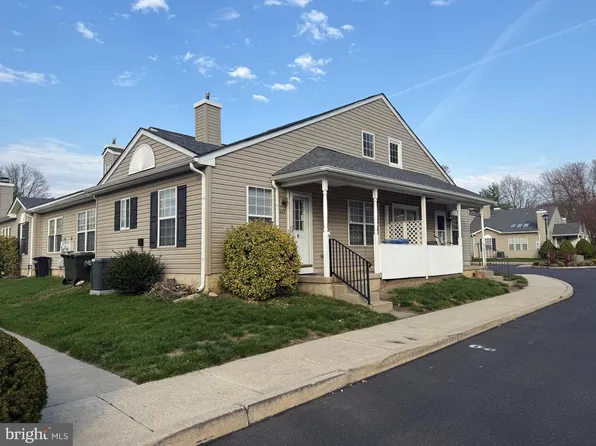 1423 Kenny Cv, Burlington, NJ 08016