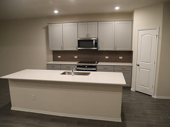 4th image of 109 Prairie Falcon Way