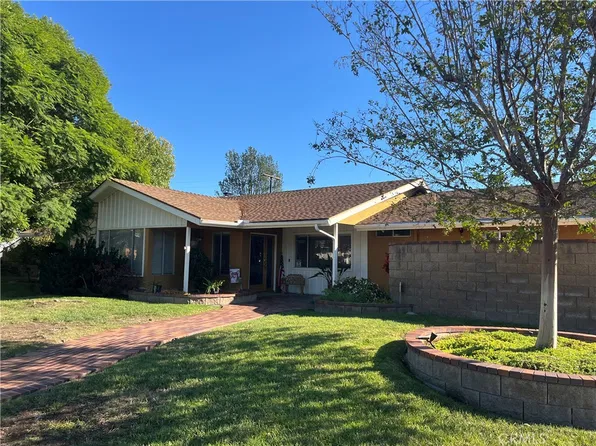 18332 Whitney Dr, Santa Ana, CA 92705