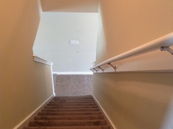 4th image of 492 Walnut Drcypress Trce