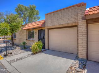 2102 S Quail Hollow Dr, Tucson, AZ 85710