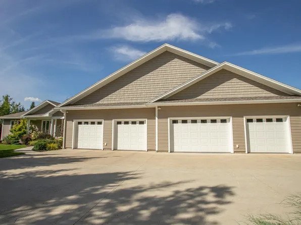 171 Skyline Road, Bangor, ME 04401