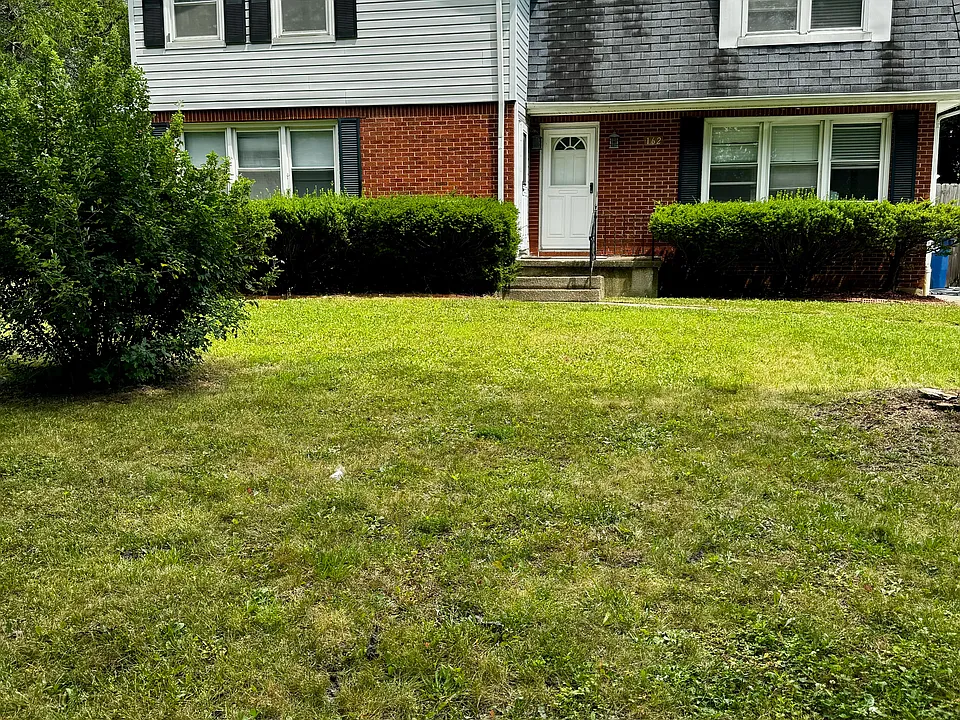 162 Pheasant Run Rd #LEFT