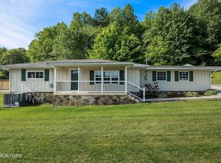 107 Clayton Howard Rd, Wartburg, TN 37887