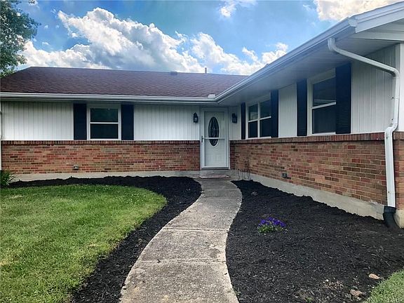 2nd image of 7401 Barr Cir