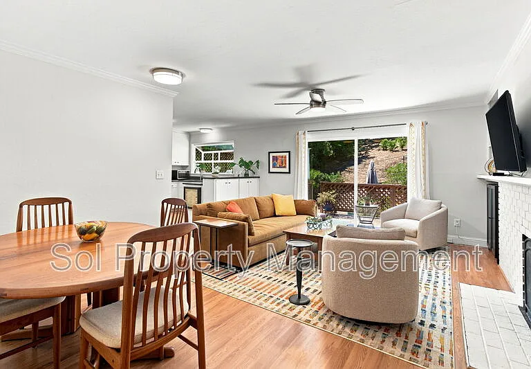 67 Elizabeth Way — Photo 11