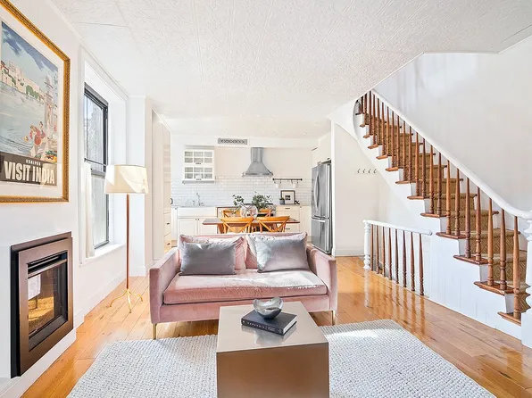 154 Warren St, Brooklyn, NY 11201