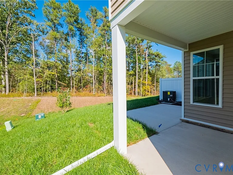 18372 Palisades Ct — Photo 40