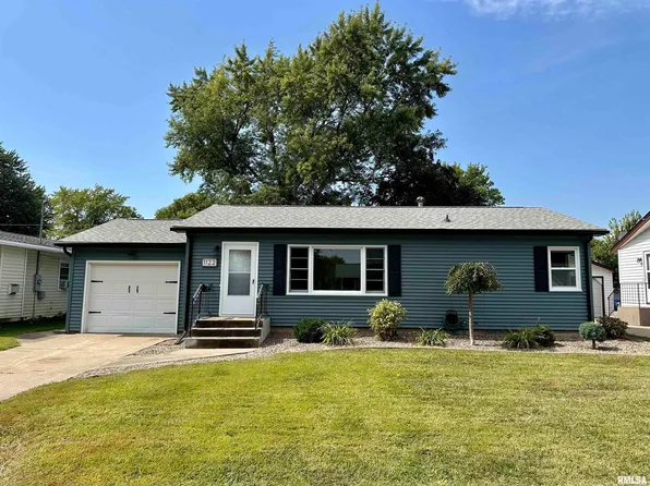 1122 Galbraith Dr, Clinton, IA 52732