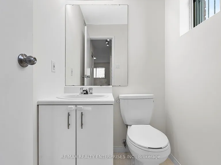 126 Bell Farm Rd #B04 — Photo 25