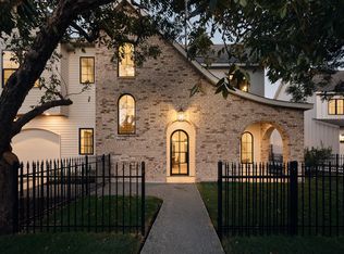610 Allen St #1, Austin, TX 78702