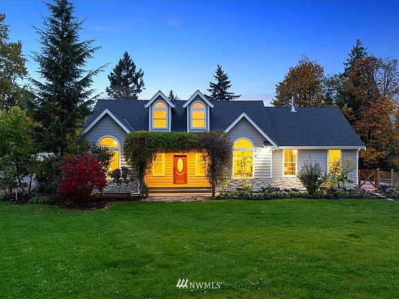 2nd image of 6306 61st Ave SE