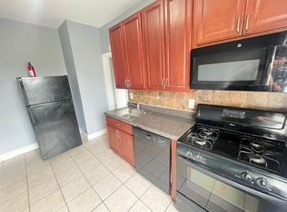 42 W 29th St #4B-4, Bayonne, NJ 07002