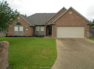 4906 Brompton Ln, Bryan, TX 77802