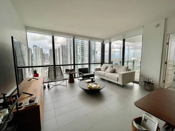 1600 NE 1st Ave, Miami, FL