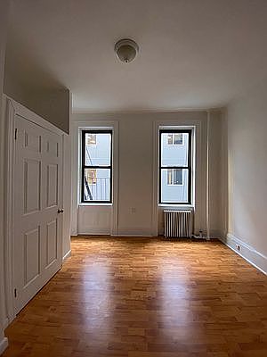2nd image of 346 E 62nd St #D6